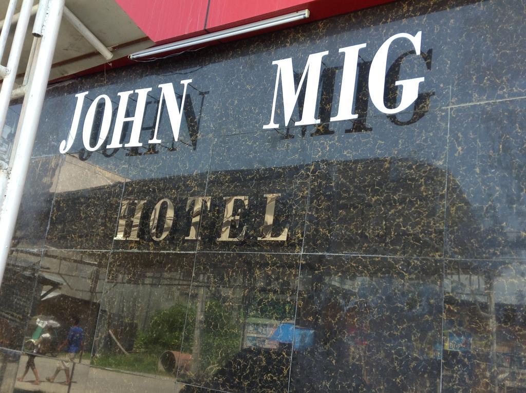 John Mig Hotel Île de Mactan Extérieur photo